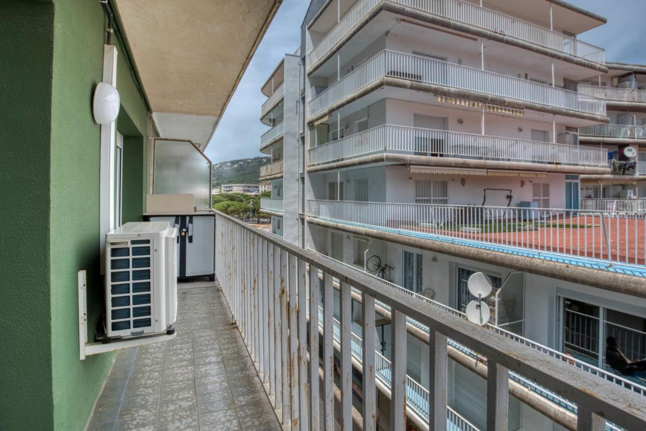 Albatros Apartament Per 5 Persones En Ple Centre Amb Gran Terrassa I Aparcament A 5 Minuts De La Platja Gran 普拉加德阿罗 外观 照片